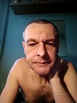 Andrzej-M online show from 04-11-26, 05:27