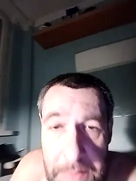 Andrzej-M online show from 12-05-25, 08:06