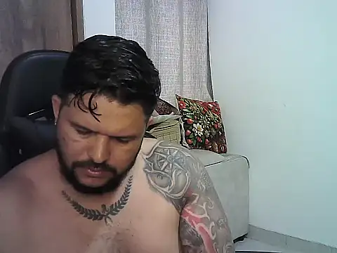 Snapshot of tupapito00 chatting on 03-27-26, 05:03 tupapito00 online show from 03-27-26, 05:03
