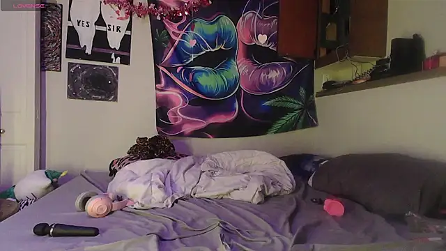 NovaLove2002 online show from 02-24-26, 01:06