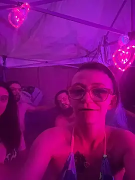 NovaLove2002 online show from 02-09-26, 04:43