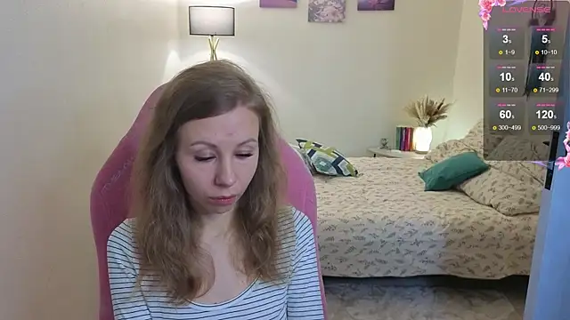 Lill Mary online show from 10-25-25, 02:55