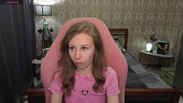 Snapshot of Lill_Mary chatting on 01-18-26, 06:50 Lill Mary online show from 01-18-26, 06:50