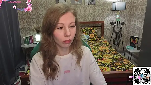 Snapshot of Lill_Mary chatting on 02-10-26, 12:53 Lill Mary online show from 02-10-26, 12:53