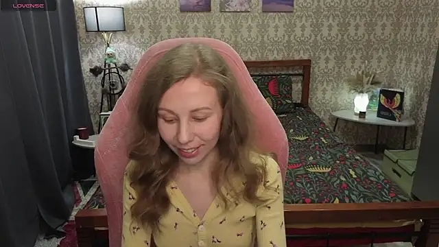 Snapshot of Lill_Mary chatting on 02-01-26, 01:04 Lill Mary online show from 02-01-26, 01:04