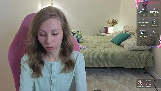 Lill Mary online show from 10-23-25, 01:26