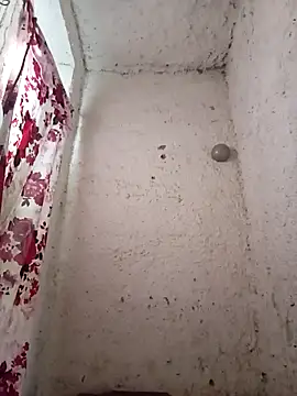 Snapshot of strip_1212 chatting on 11-02-25, 02:55 strip 1212 online show from 11-02-25, 02:55