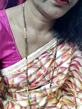 anuradha1432 online show from 10-08-25, 10:17