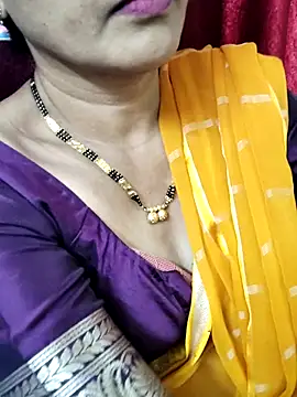 anuradha1432 online show from 12-19-25, 09:44