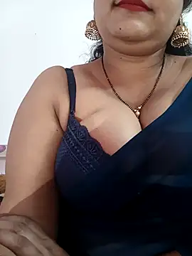 Nyra-23 online show from 12-23-25, 07:29