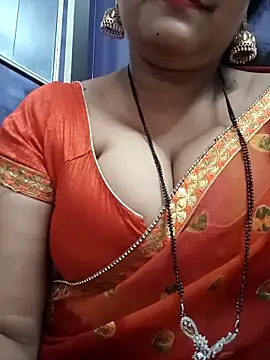 Nyra-23 online show from 10-13-25, 07:43