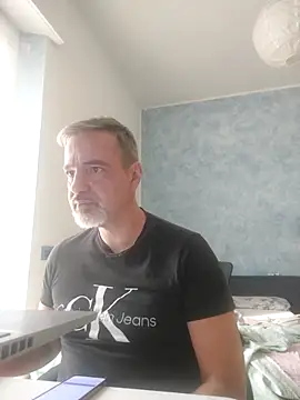 Snapshot of Marcolino183 chatting on 02-09-26, 08:56 Marcolino183 online show from 02-09-26, 08:56