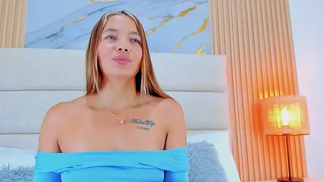 Mia Malkovaa  online show from 04-10-26, 01:29