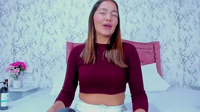 Mia Malkovaa  online show from 02-10-26, 04:28