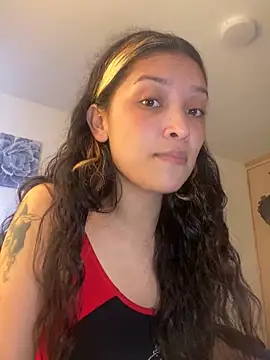 baby lizy online show from 10-20-25, 08:53