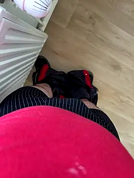 lescoquin2215 online show from 09-26-25, 11:17