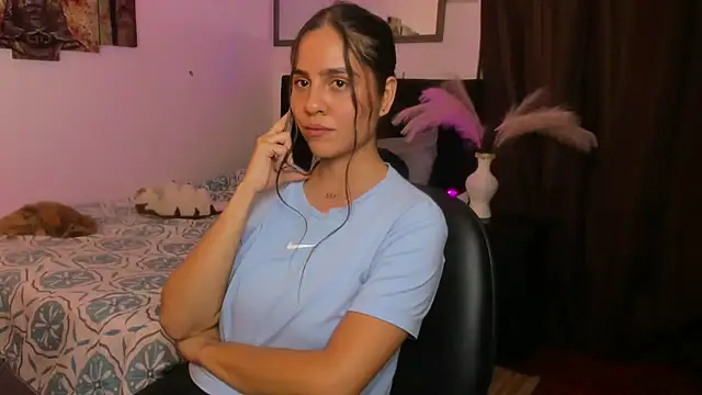 Snapshot of alisa_jhons1 chatting on 09-29-25, 02:40 alisa jhons1 online show from 09-29-25, 02:40
