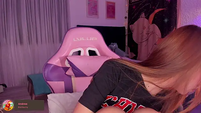 alice guerin  online show from 11-09-25, 03:43