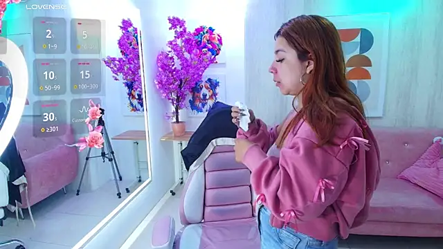 Gabby evanns online show from 04-07-26, 12:07