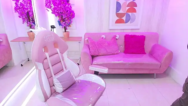 Gabby evanns online show from 10-17-25, 12:07