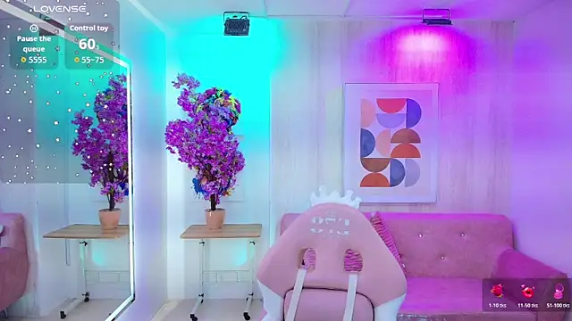 Gabby evanns online show from 10-24-25, 12:04