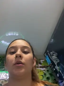 Snapshot of AbbyxWayne chatting on 04-09-26, 11:33 AbbyxWayne online show from 04-09-26, 11:33