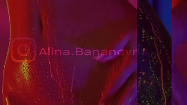 HeyBananas online show from 02-20-25, 07:12