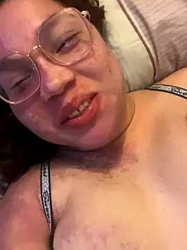 WhiteWomen online show from 09-20-25, 04:50