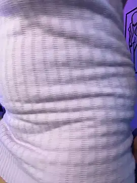 ashlyrey-1 online show from 04-14-26, 10:04