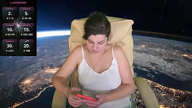 Snapshot of MirandaWong chatting on 02-23-25, 09:55 MirandaWong online show from 02-23-25, 09:55