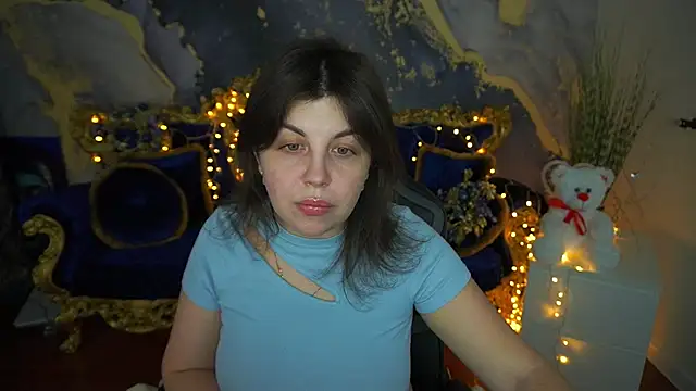 MirandaWong online show from 03-06-26, 05:35