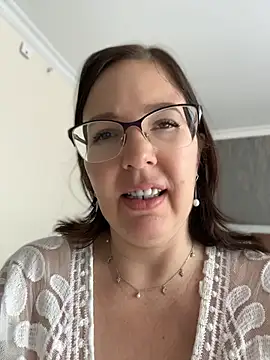 Snapshot of B_Bonya_m chatting on 05-23-26, 05:50 B Bonya m online show from 05-23-26, 05:50