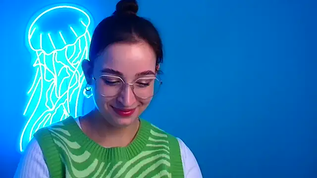 Jessie Kisss online show from 01-20-25, 06:43