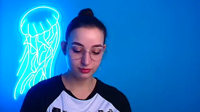 Jessie Kisss online show from 01-22-25, 12:27