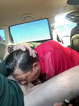 Johndoe2292 online show from 10-01-25, 02:32