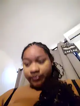 Snapshot of vic_pretynhaa chatting on 02-16-26, 12:26 vic pretynhaa online show from 02-16-26, 12:26