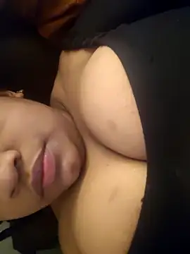 Snapshot of vic_pretynhaa chatting on 04-21-26, 12:45 vic pretynhaa online show from 04-21-26, 12:45
