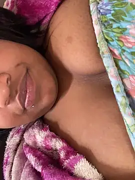 Snapshot of vic_pretynhaa chatting on 01-29-25, 05:24 vic pretynhaa online show from 01-29-25, 05:24