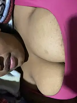 Snapshot of vic_pretynhaa chatting on 02-18-25, 04:26 vic pretynhaa online show from 02-18-25, 04:26