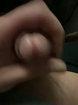 Snapshot of derderdockhat chatting on 12-10-24, 04:38 derderdockhat online show from 12-10-24, 04:38