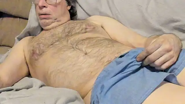MidwestDadbod online show from 10-09-25, 12:49