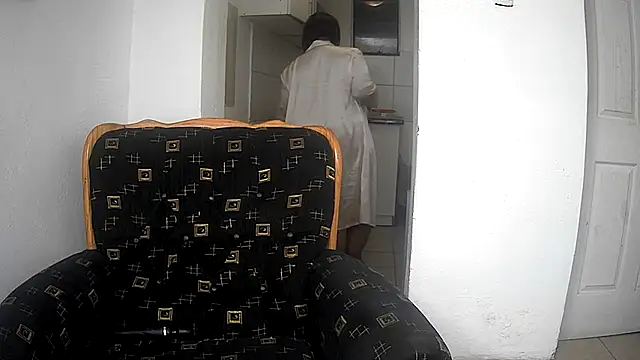 GoldenPussyXOXO online show from 05-22-26, 03:37