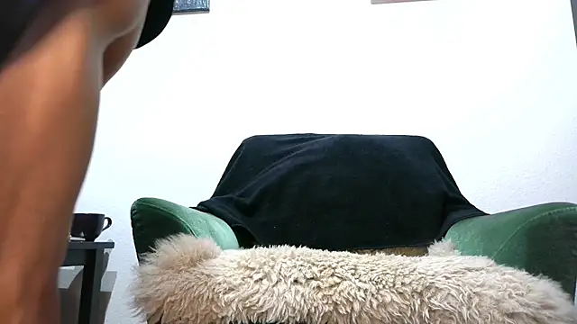 Snapshot of calioppe01 chatting on 02-19-26, 12:24 calioppe01 online show from 02-19-26, 12:24