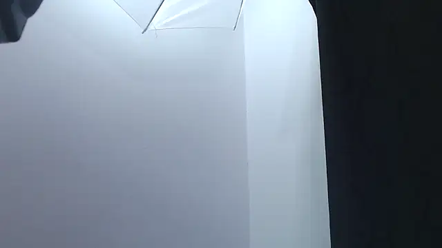 Kitten Hot  online show from 02-18-26, 05:27