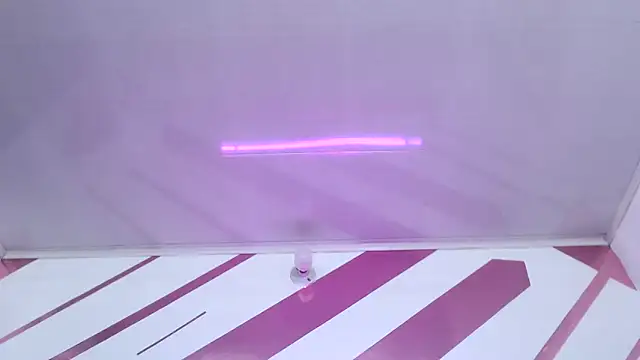 Kitten Hot  online show from 02-26-26, 11:32