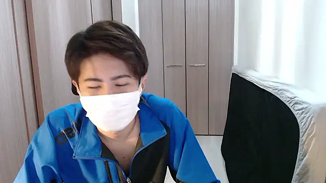 Snapshot of ryota_kkk chatting on 11-26-25, 11:43 ryota kkk online show from 11-26-25, 11:43
