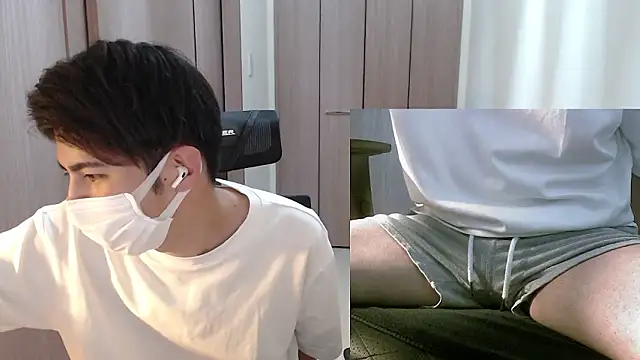 Snapshot of ryota_kkk chatting on 05-10-26, 03:25 ryota kkk online show from 05-10-26, 03:25