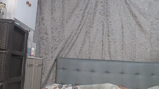 Snapshot of Soe_Lara chatting on 03-20-26, 01:34 Soe Lara online show from 03-20-26, 01:34