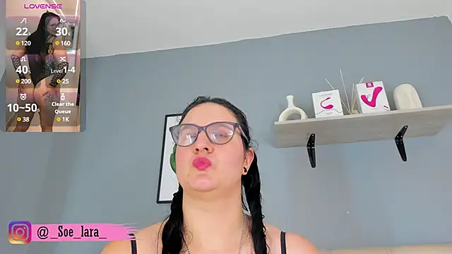Snapshot of Soe_Lara chatting on 02-25-25, 06:01 Soe Lara online show from 02-25-25, 06:01