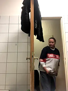 Meliss Official9 online show from 10-30-25, 06:23